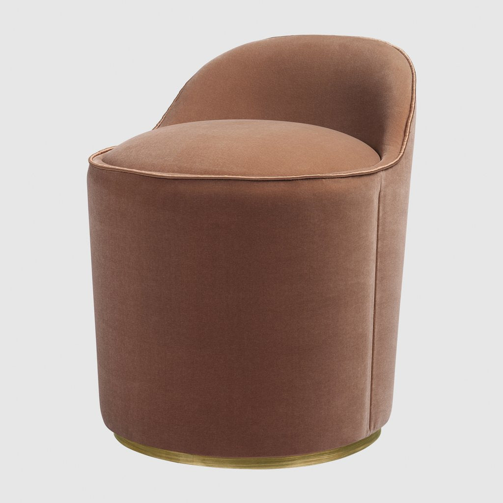 Tail Lounge Chair Low Back