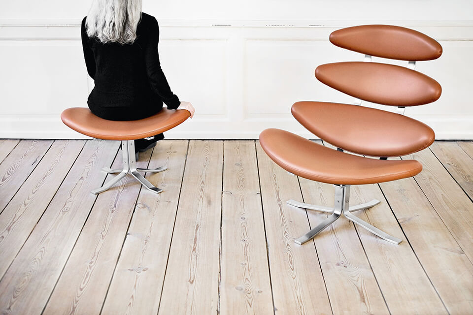 EJ5 Corona Footstool