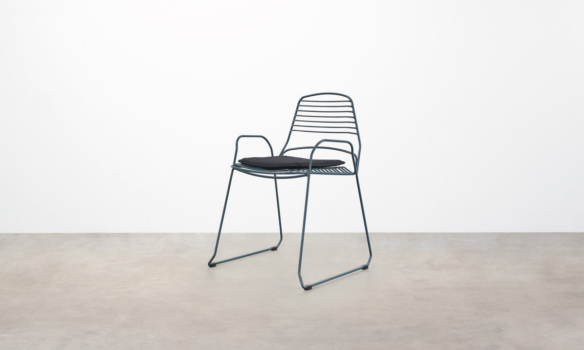 Jak Chair with Arms