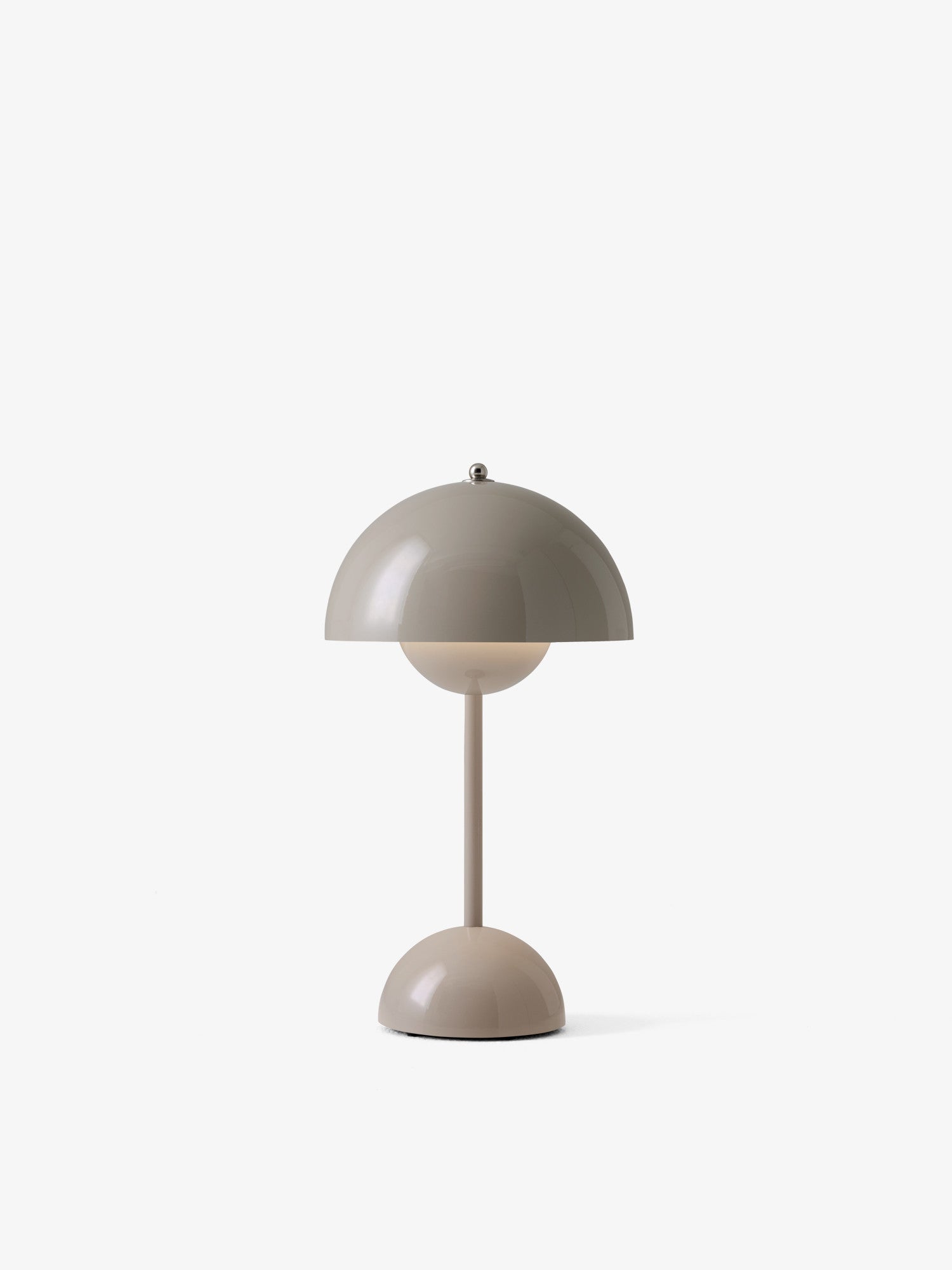 Flowerpot VP9 Portable Table Lamp