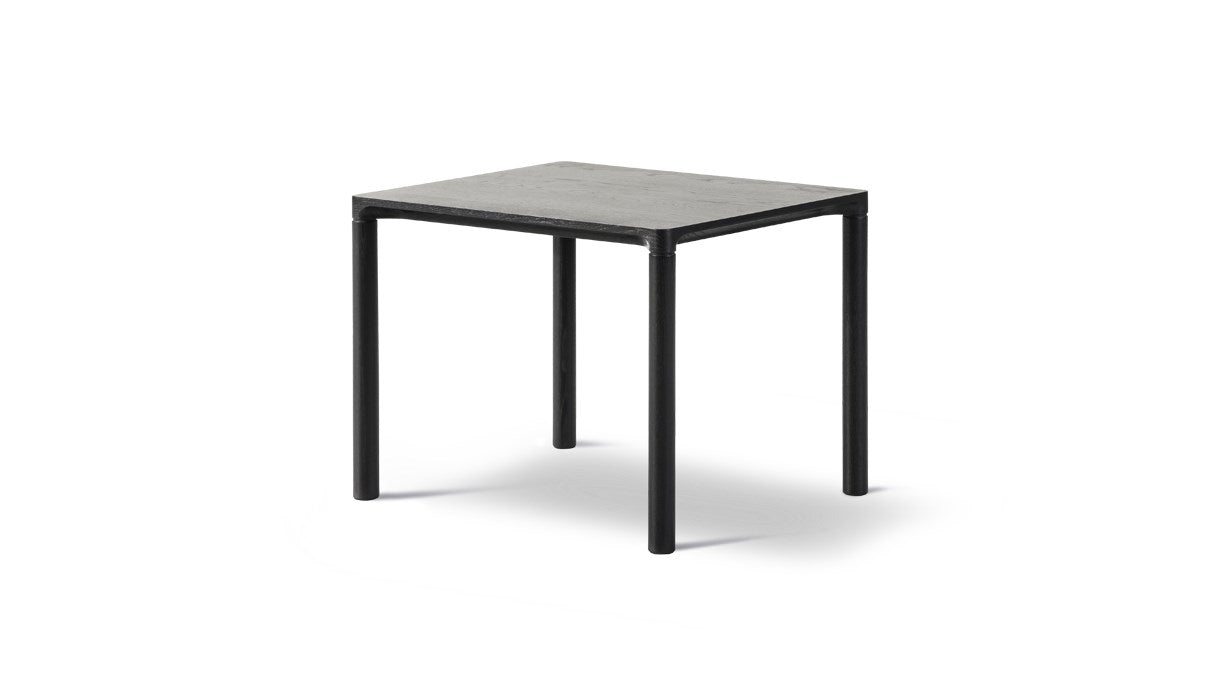 Piloti Table 46.5 x 39 cm