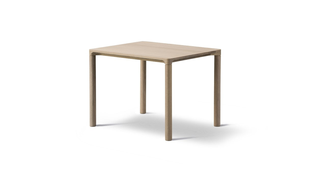 Piloti Table 46.5 x 39 cm