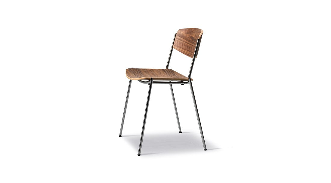 Lynderup Metal Base Chair