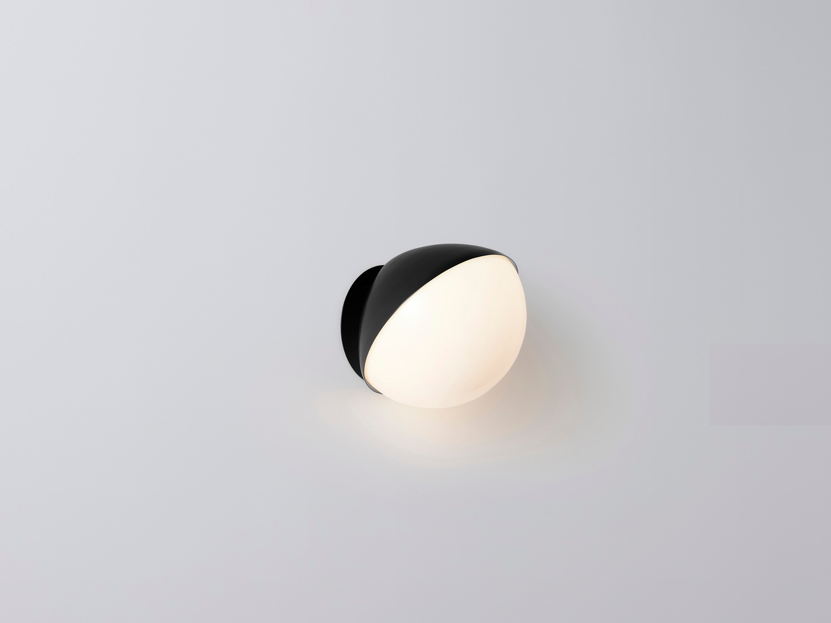 Jolly Lighting - Wall Light