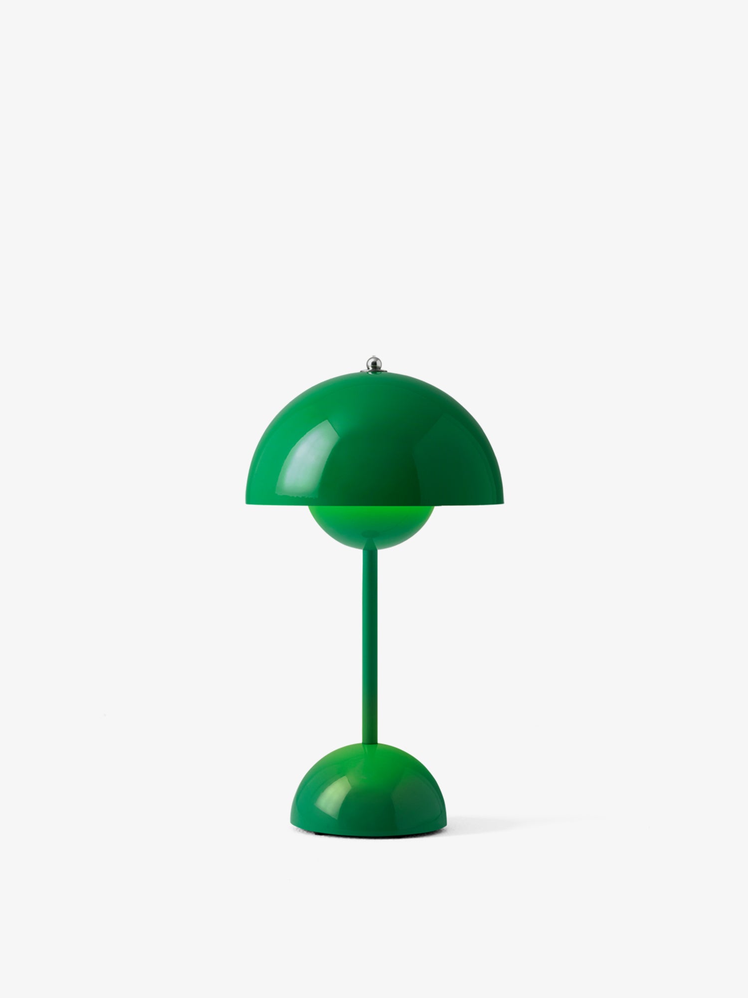 Flowerpot VP9 Portable Table Lamp