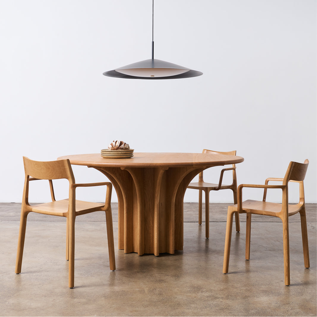 Broad Pendant 800dia