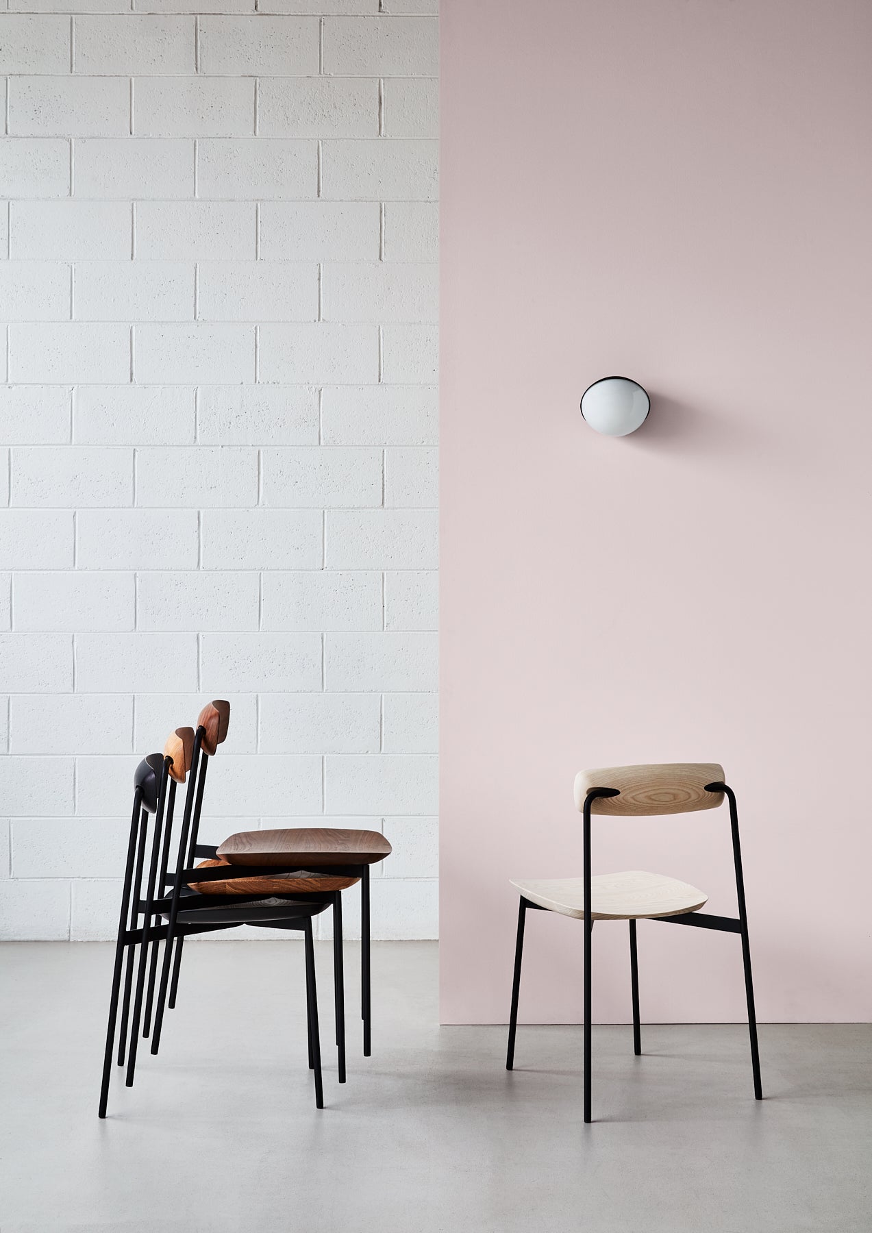 Jolly Wall Light