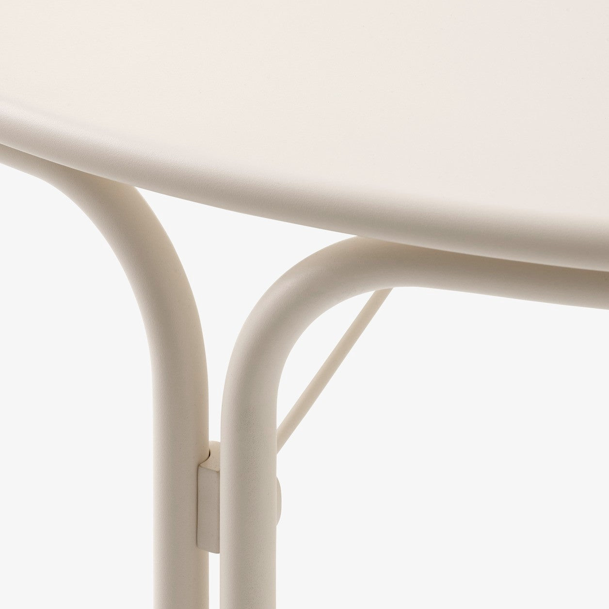 Thorvald Dining Table SC98