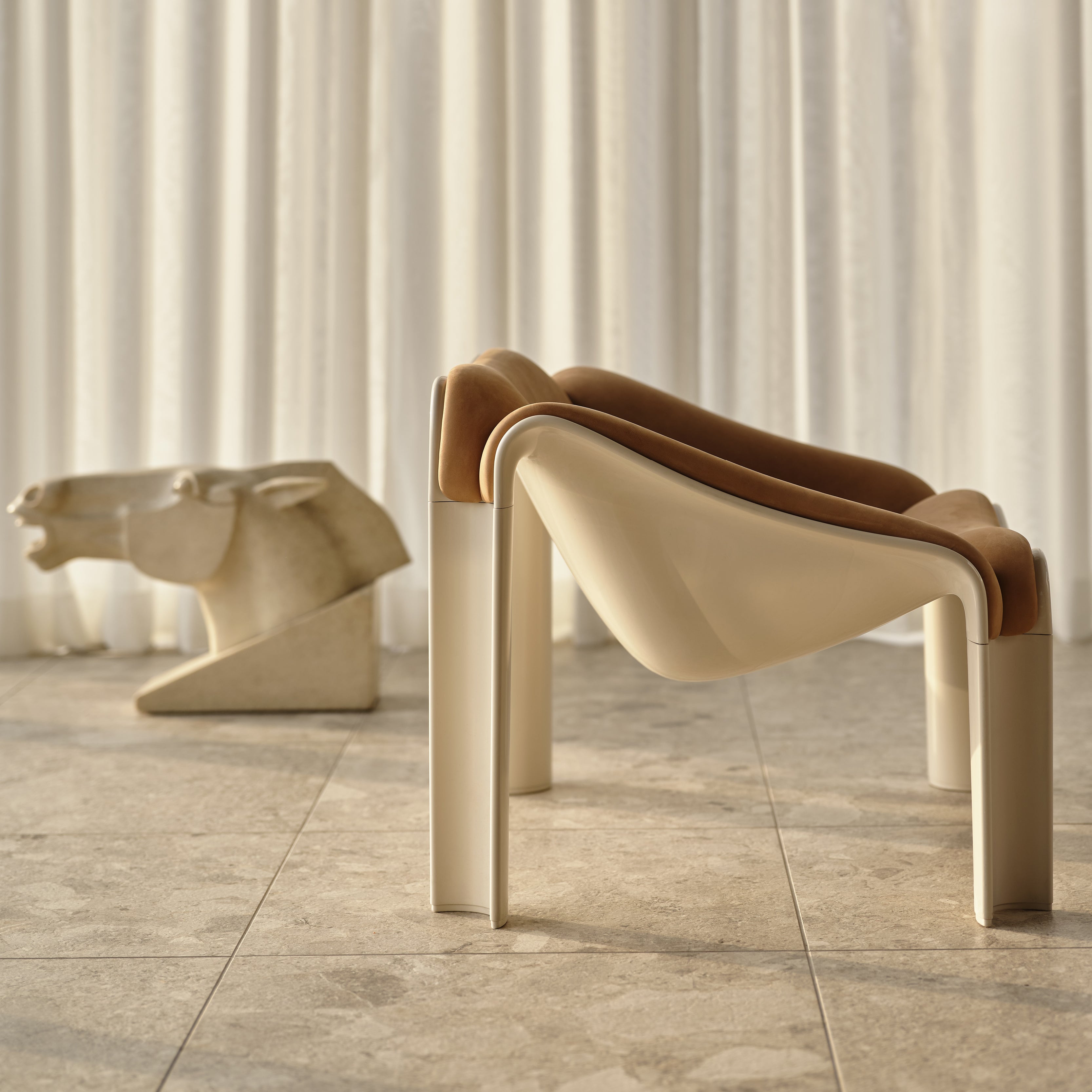 F300 Lounge Chair - Front Upholstered