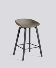 AAS32 Stool - Kitchen Height, Front Upholstery