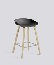 AAS32 Stool - Bar Height, Front Upholstery