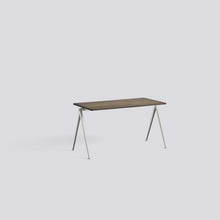 Pyramid Table 01