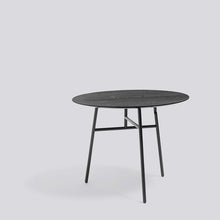 Tilt Top table Ø90 x H74 cm
