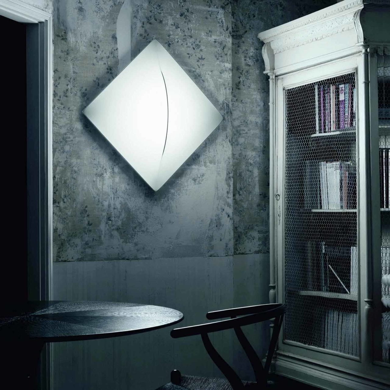 Saori Q1 - Wall Light