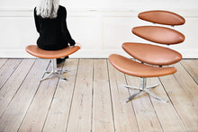 EJ5 Corona Footstool