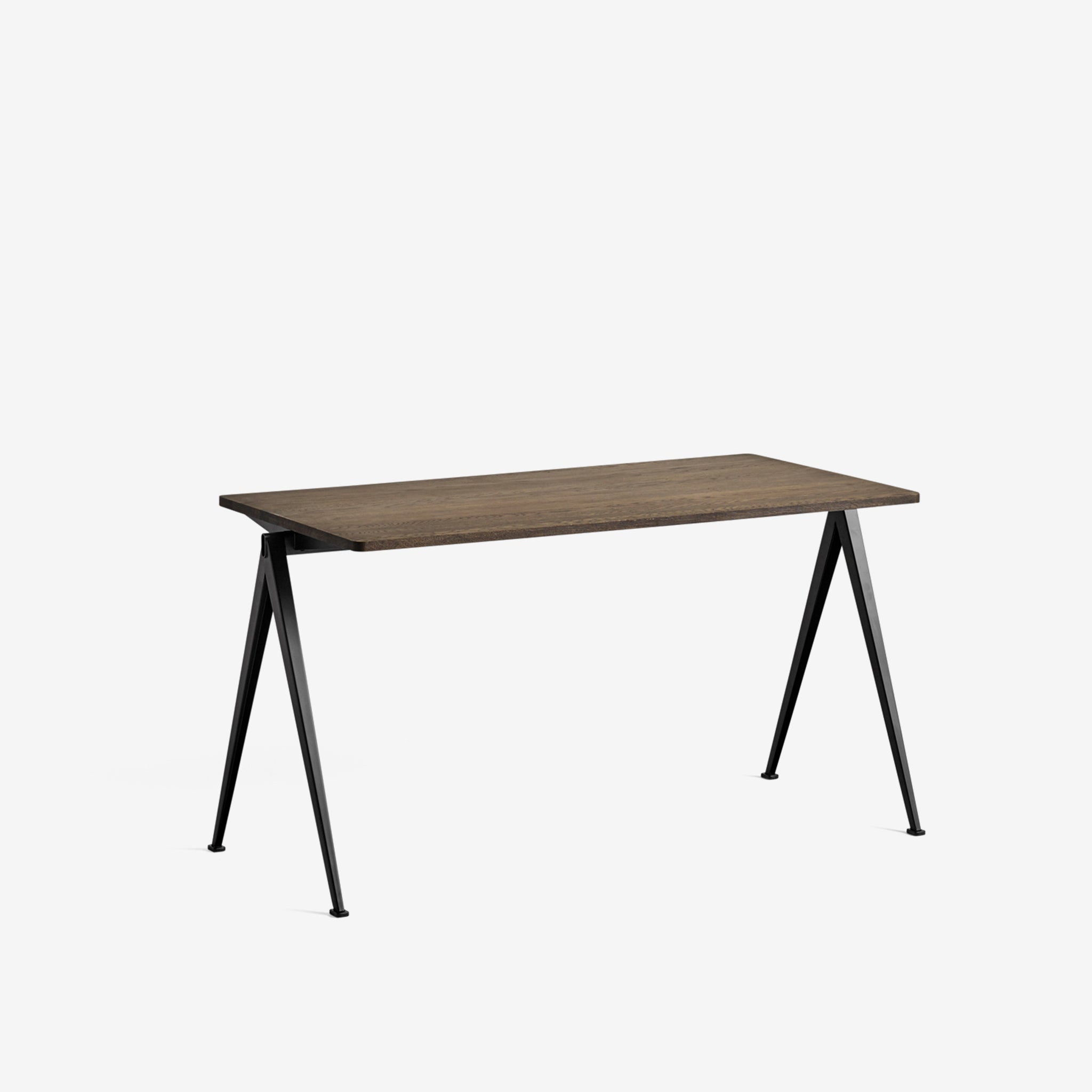 Pyramid Table 01