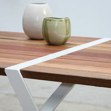 Flint Bench, Accoya Top