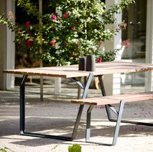 Flint Bench, Accoya Top