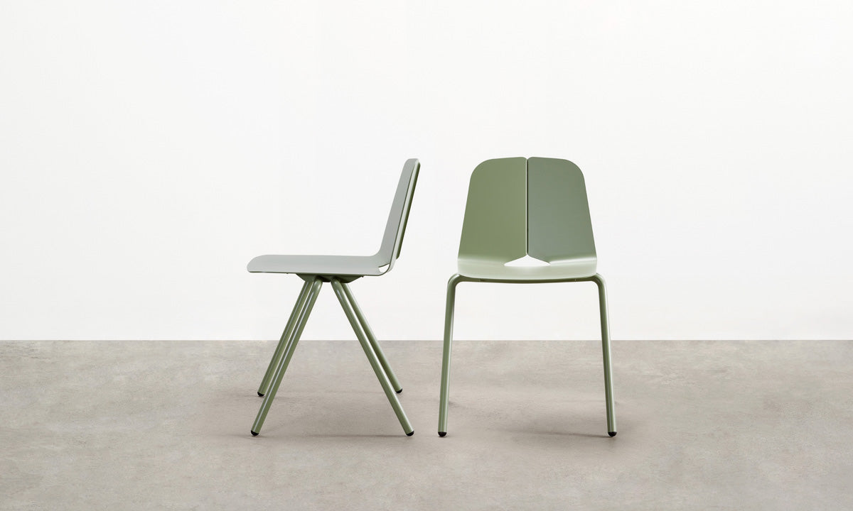 Seam chair, stackable