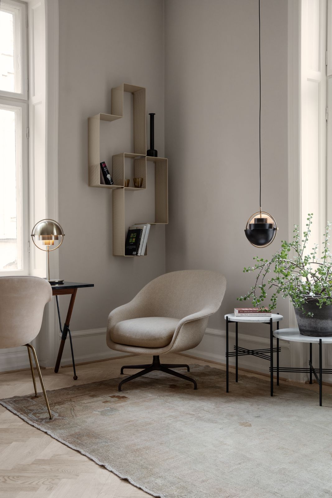Bat Lounge - Full Upholstery, Low Back