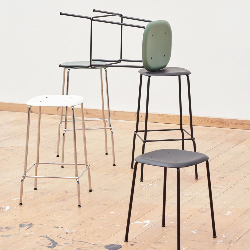 Soft Edge 85 Barstool