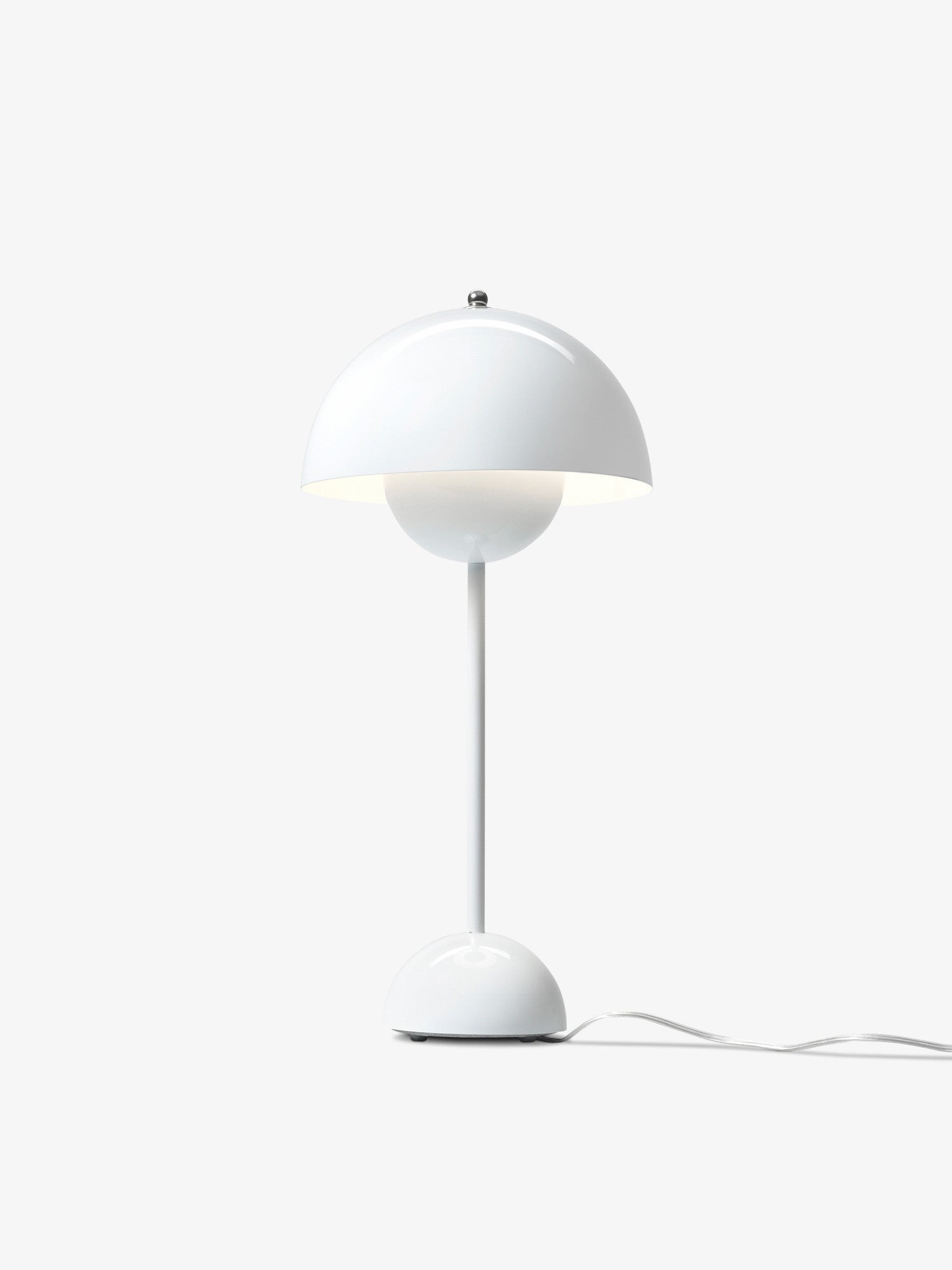 Flowerpot VP3 table lamp
