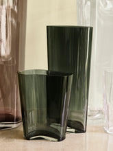 Collect SC37 Glass Vase, Smoked