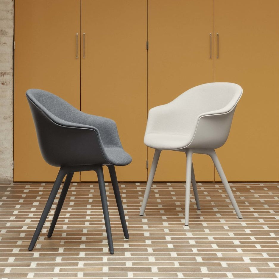 Bat Dining Chair - Front Uphol, Plastic