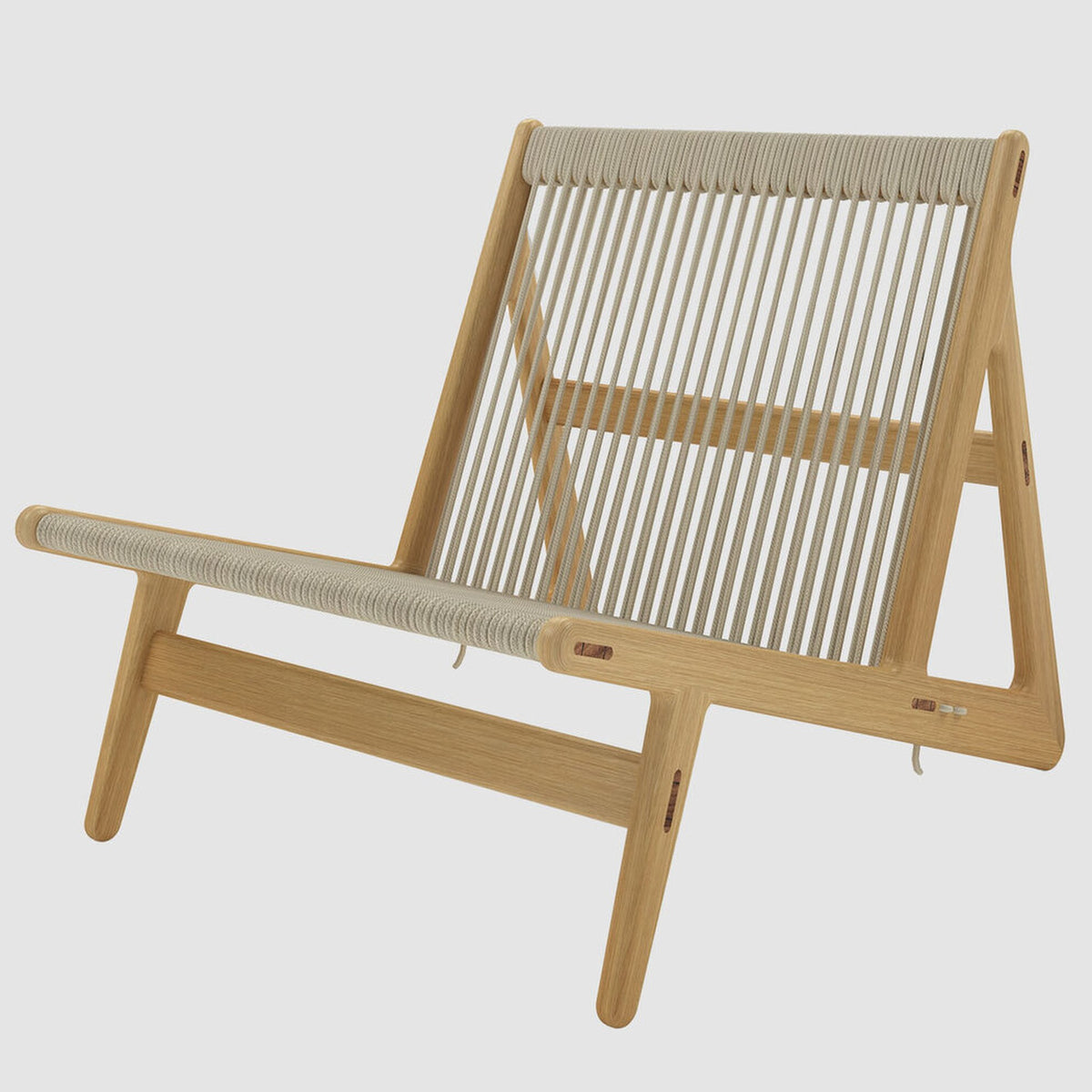 MR01 Initial Chair, with Cushion