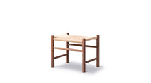 J16 Stool