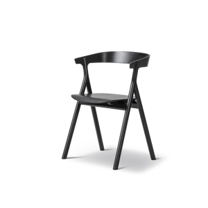 YKSI Chair