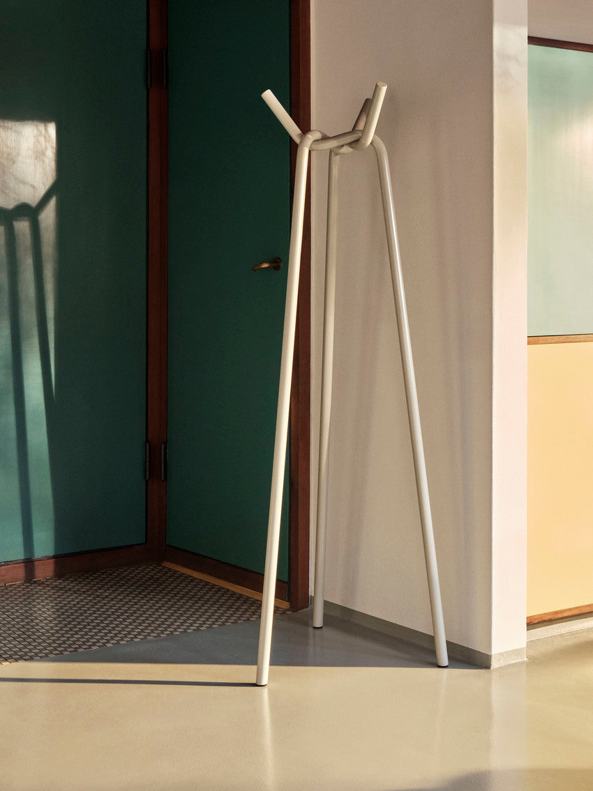 Knit Free-standing Coat Rack