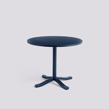 Pastis Table