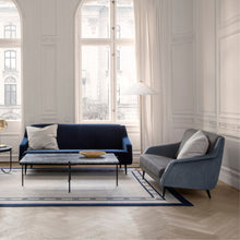 CDC.2 Sofa - Wood Base 143x82