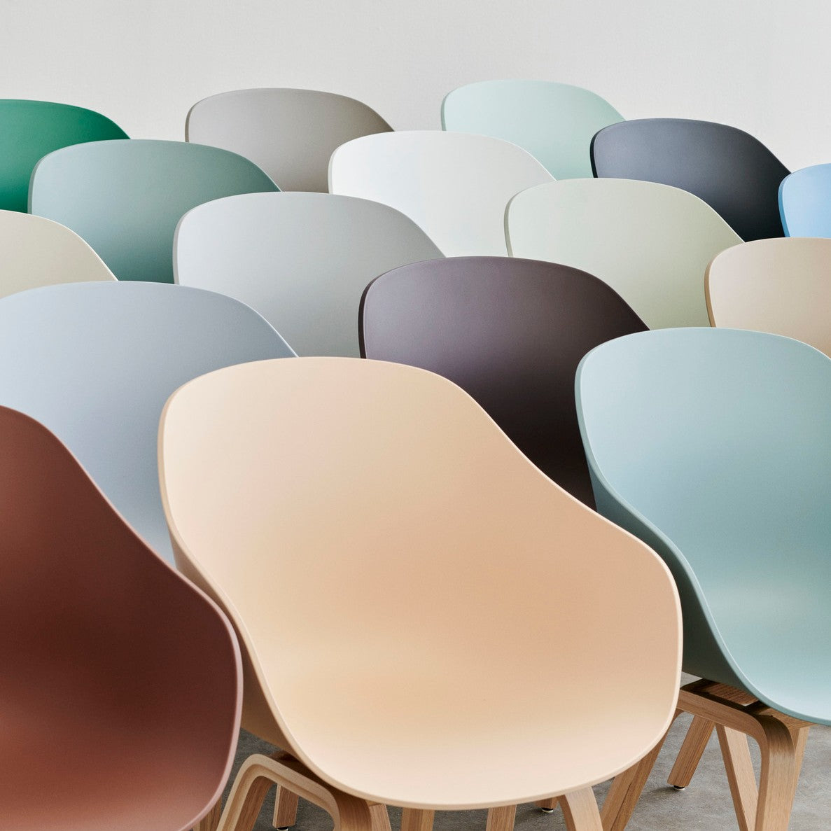 About A Chair AAC222 - Polypropylene V2