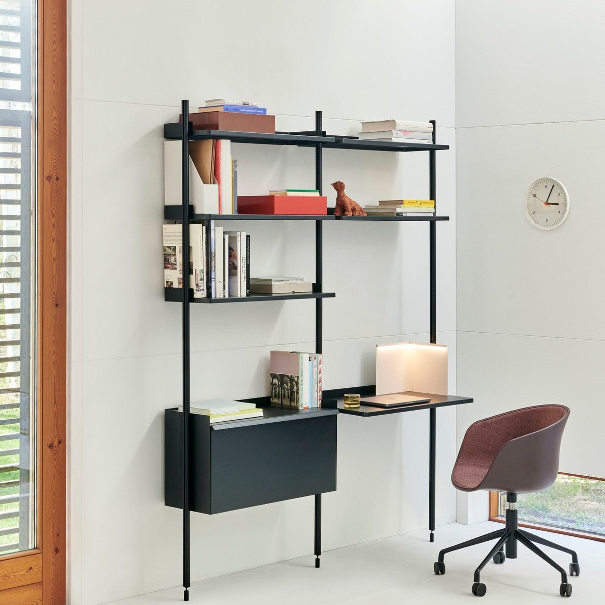 About A Chair AAC24 - Front Uph V2