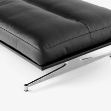 Inland Pouf - AV32