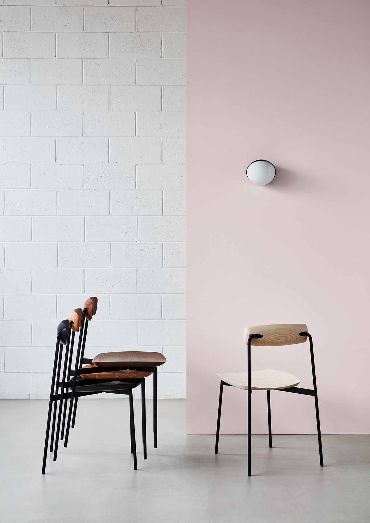 Jolly Wall Light