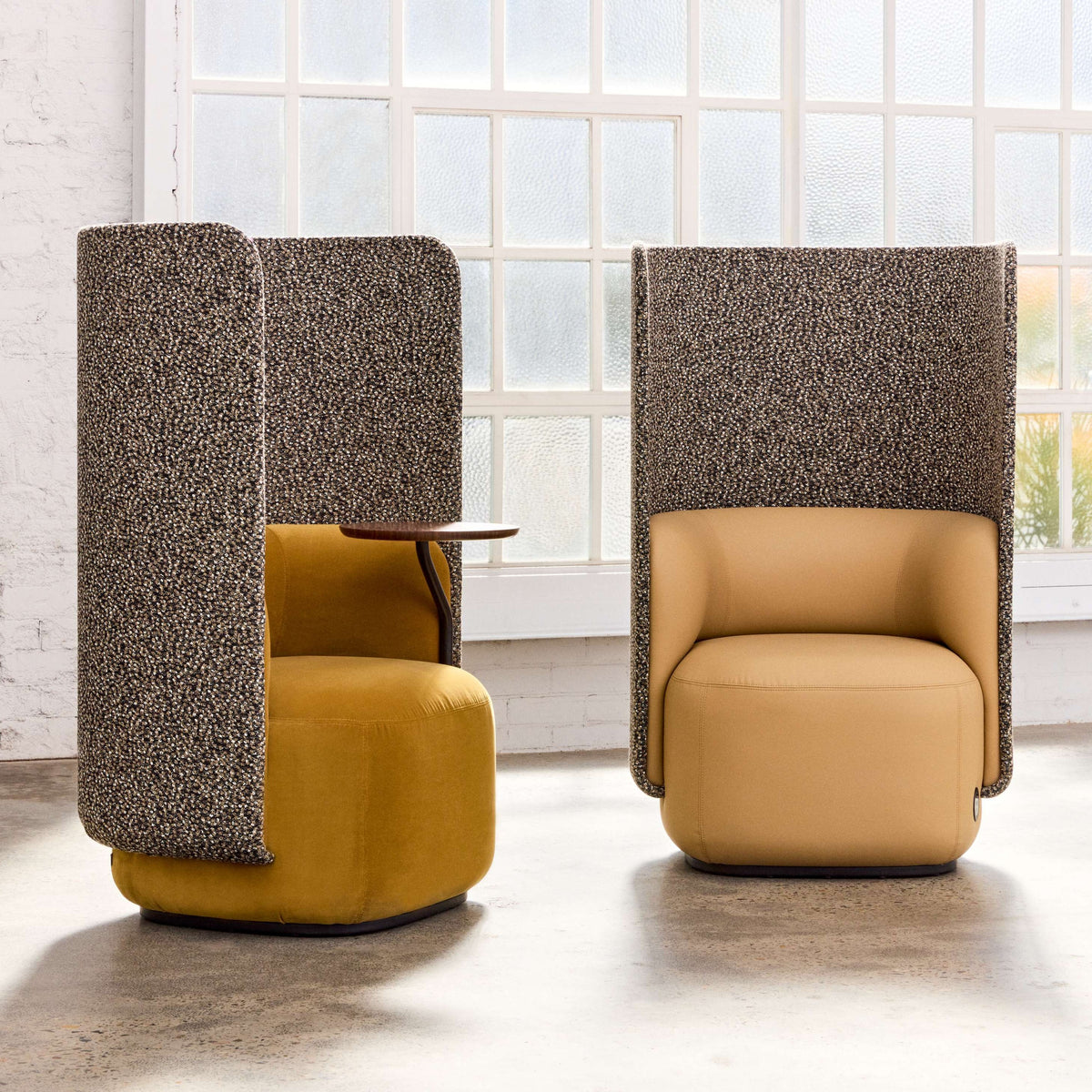 Mega Tulip Armchair High Back
