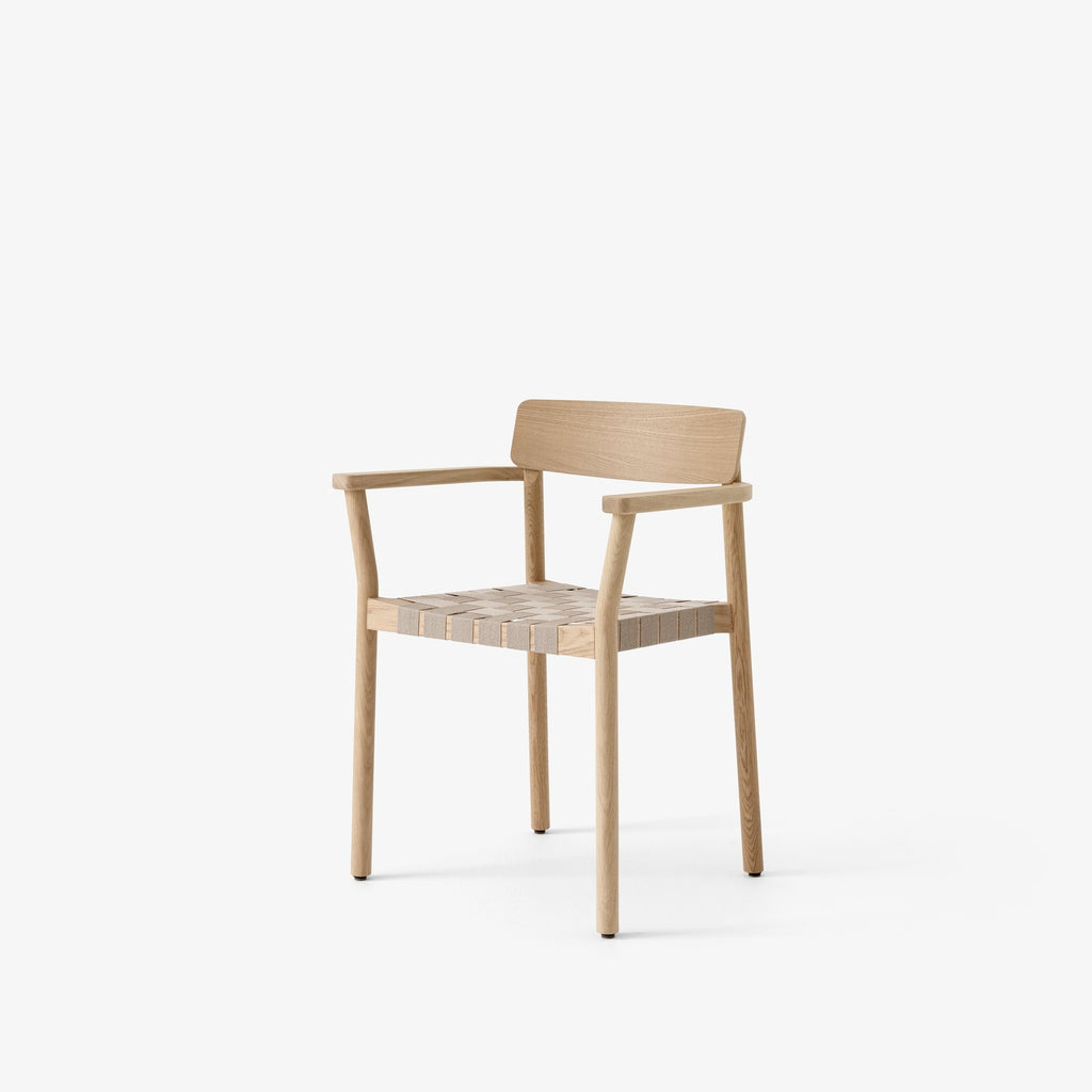 Betty Armchair TK9
