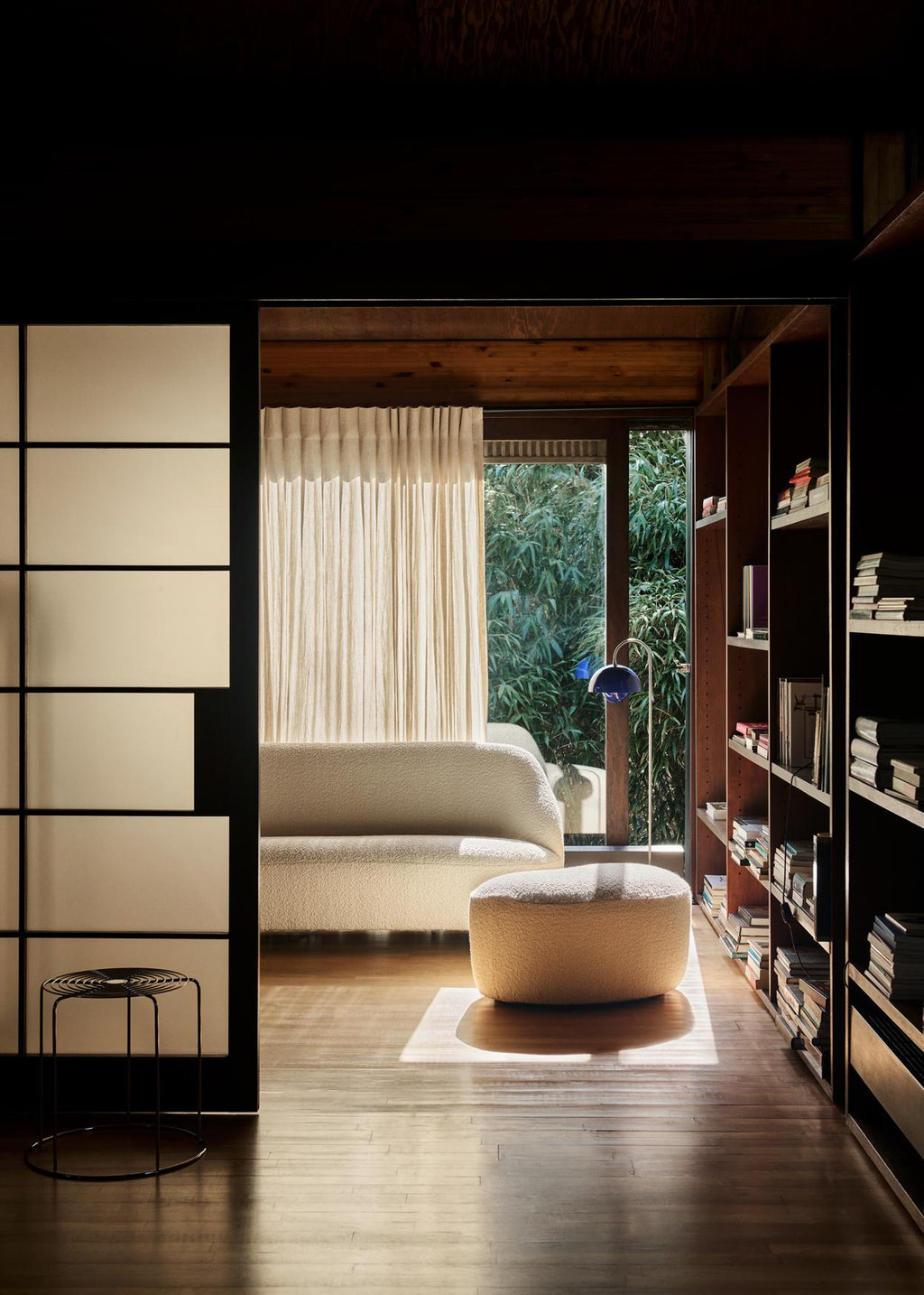 Margas LC4 Liljencrantz Sofa
