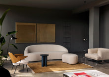 Margas LC5 Liljencrantz Pouf