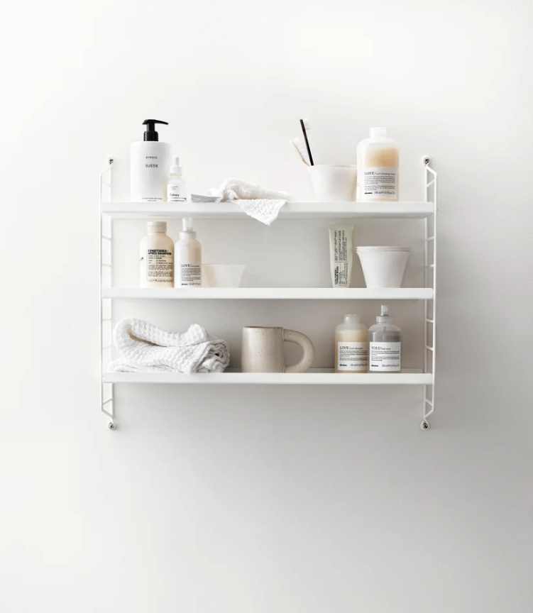 String Pocket Metal Shelf