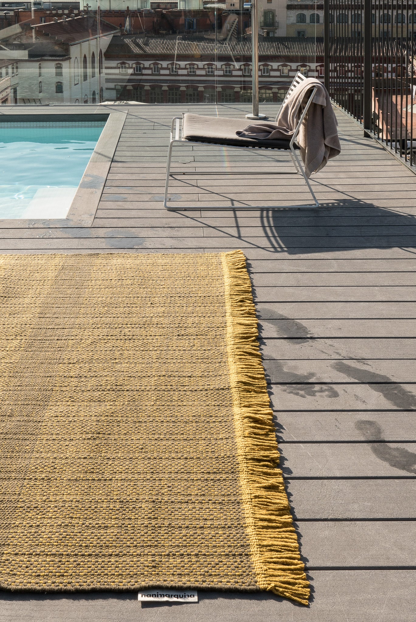 Tres Outdoor Texture Mustard Rug - 300x400