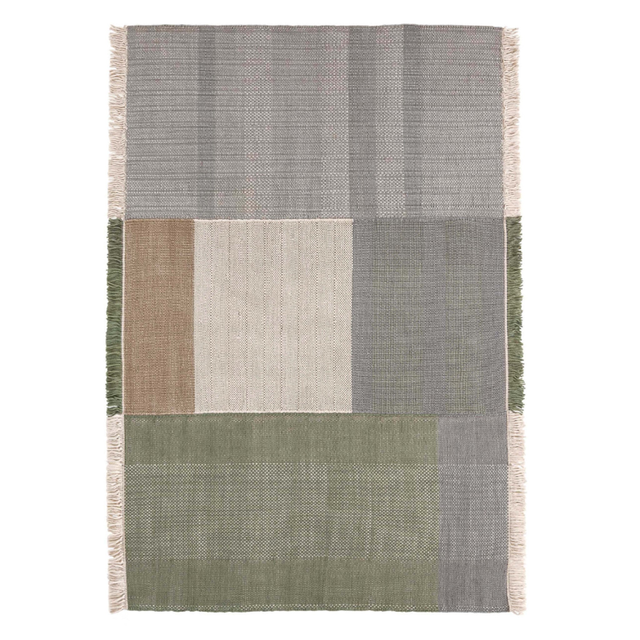 Tres Outdoor Rug