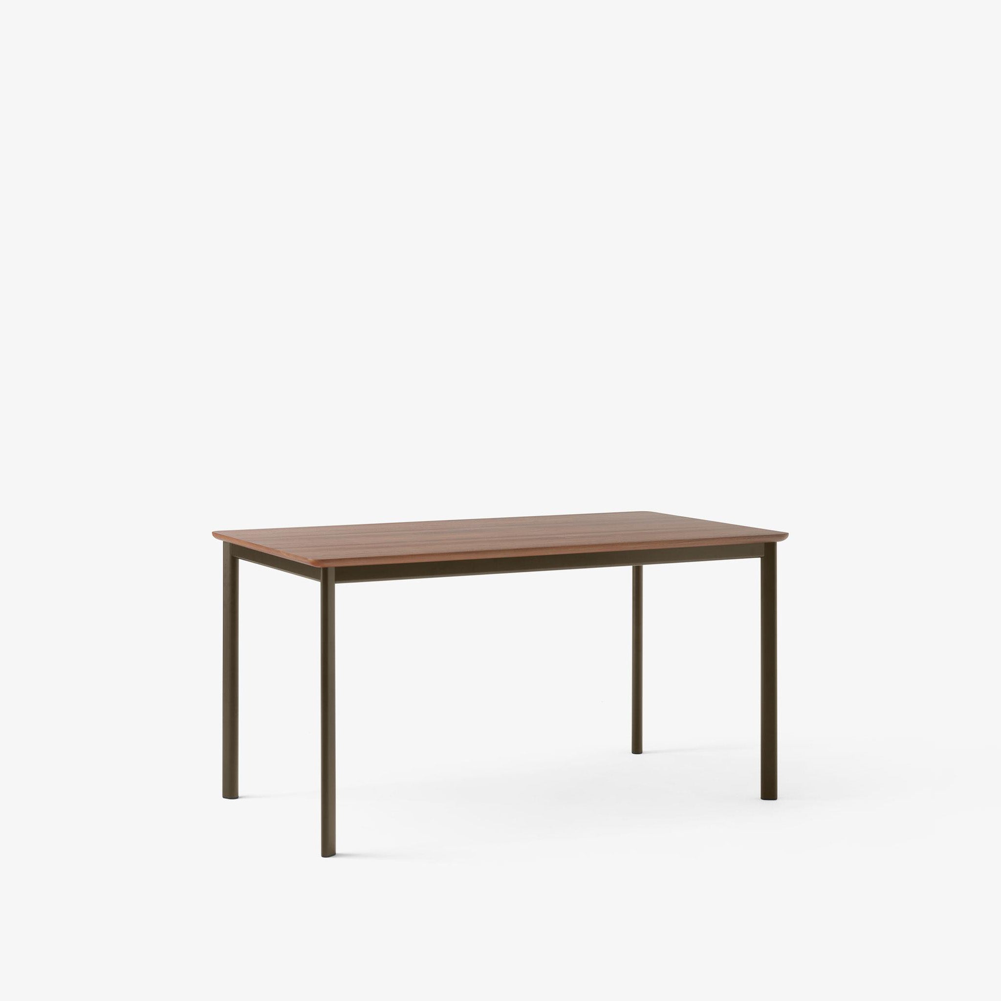 Drip Dining Table 143x83cm HW115