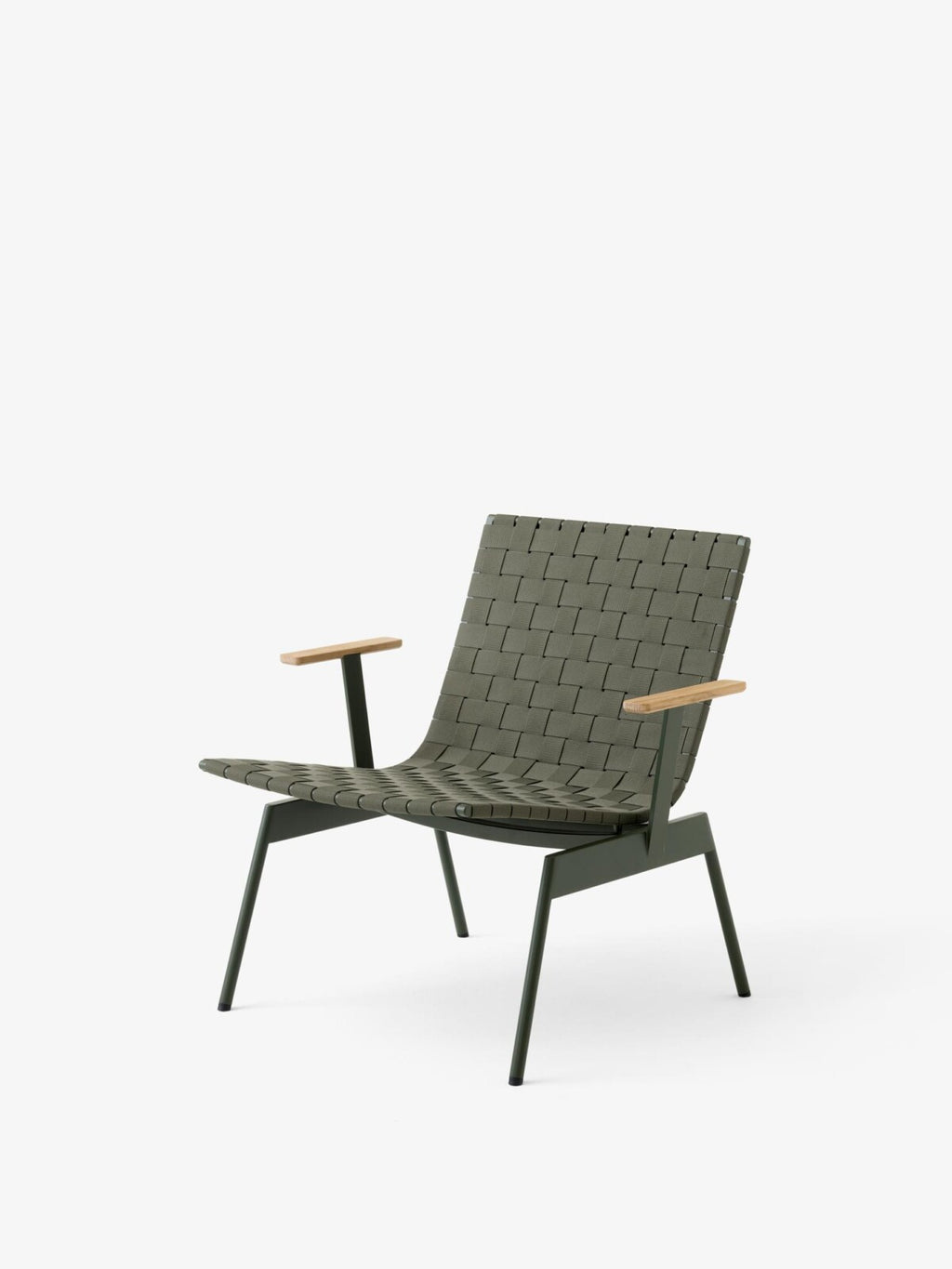 Ville AV45 Outdoor Lounge Chair w. Arms