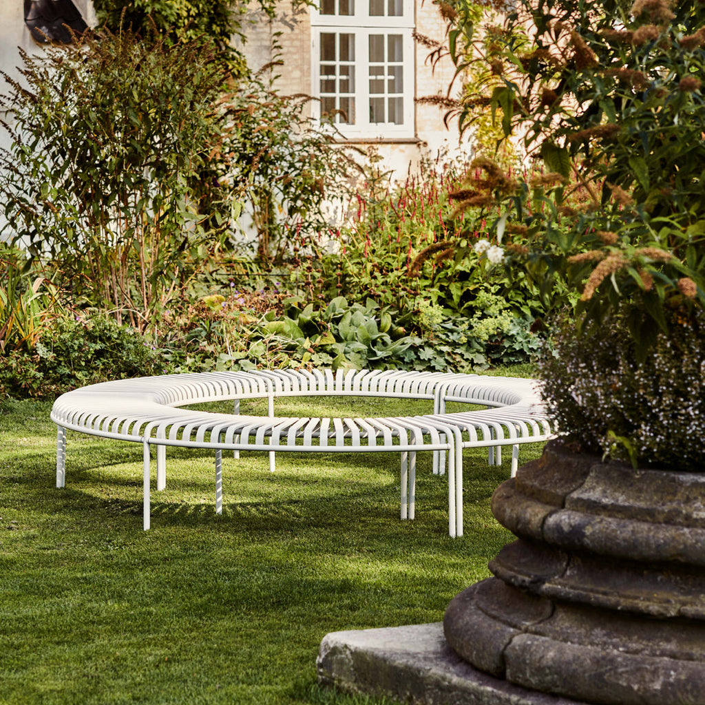 Palissade Park Bench with Middle leg
