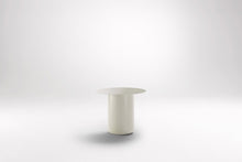 Sequence Table 01 Indoor