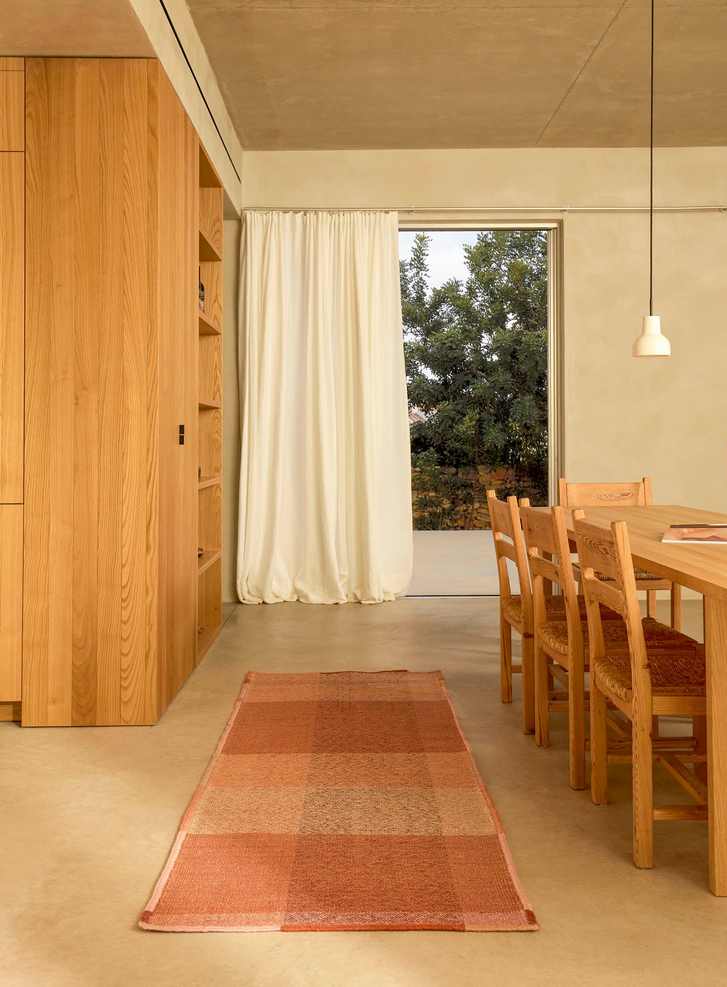 Nuance Rug Coral - 250x350cm